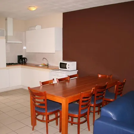 Type D Basis 8 Persoons Bungalow Resort Terwolde
